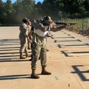 Meet your Posher, Dennis